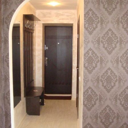 2 К.К.Люкс На Проспекте Мира,1, Г. Николаев Apartment ภายนอก รูปภาพ