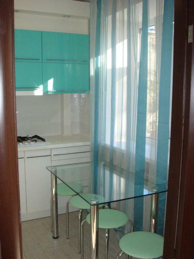 2 К.К.Люкс На Проспекте Мира,1, Г. Николаев Apartment ภายนอก รูปภาพ